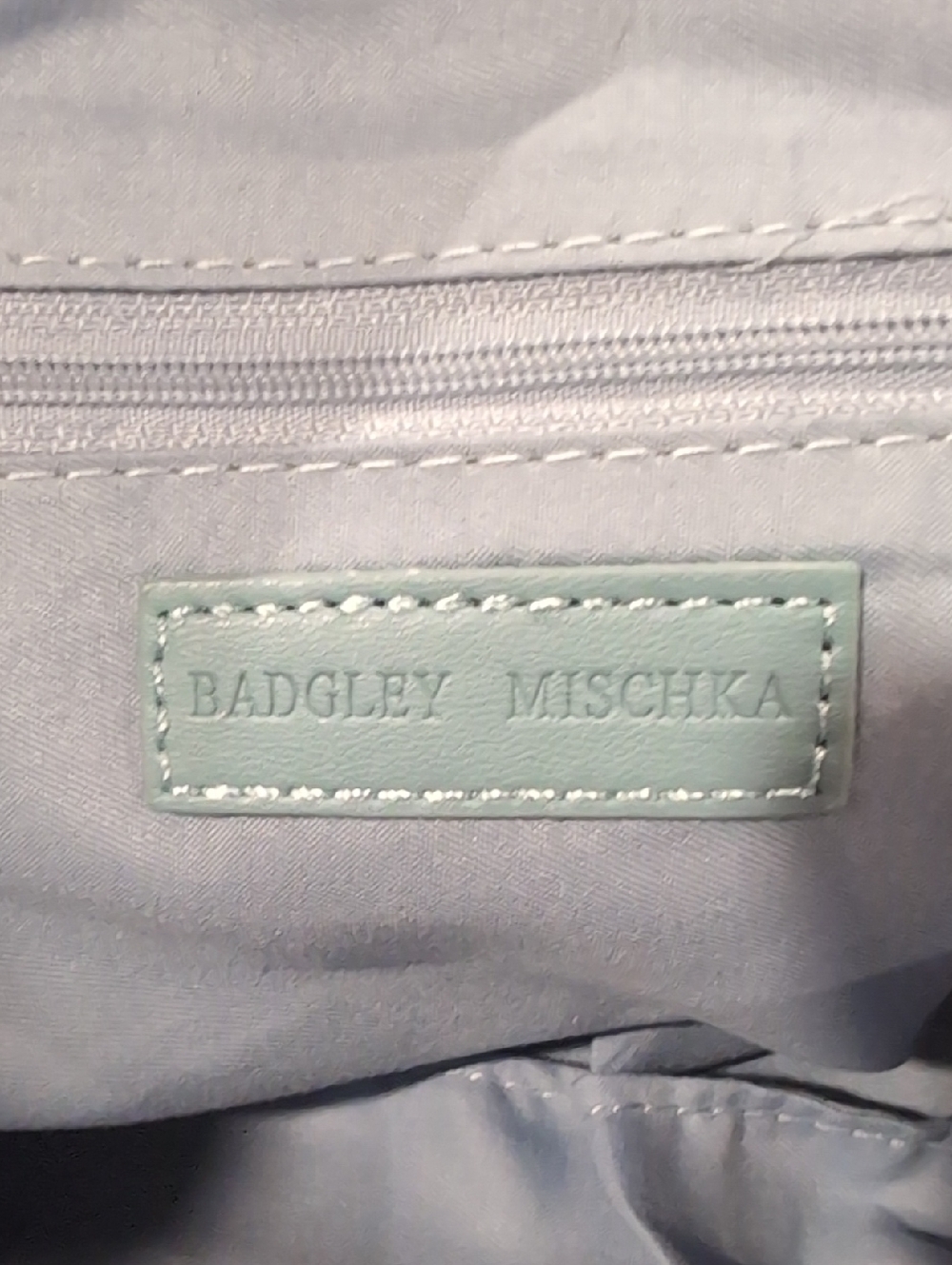 Badgley Mischka NWT Pouch Shoulder Bag With Scarf - Picture 10 of 15